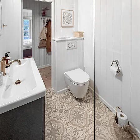 Lovely In With Wifi Дом отдыха Кертеминне